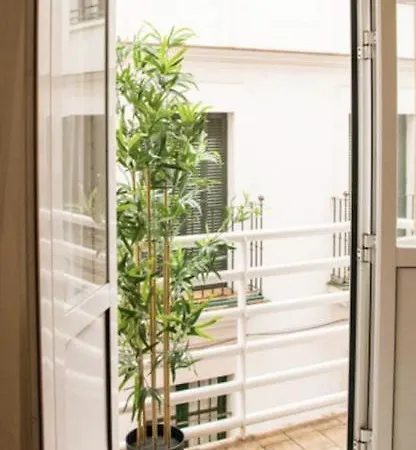 公寓 Very Apartament. Center. Private Parking *